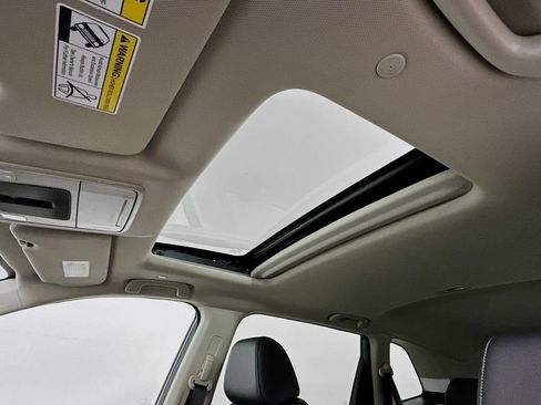 Used 2026 Honda CR-V EX-L image 11