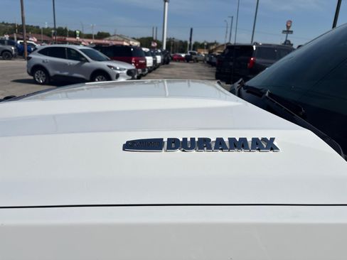 Used 2019 Chevrolet Silverado 3500 W/T w/ WT Convenience Package AWD/4WD image 5