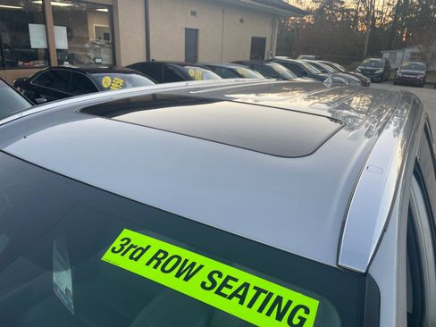 Used 2019 Toyota Highlander Limited image 13