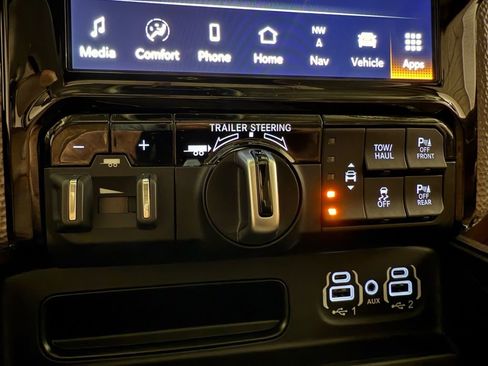 Used 2024 RAM 1500 Limited image 39