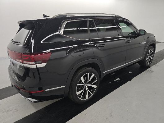 Used 2026 Volkswagen Atlas SEL Premium R-Line AWD/4WD image 5