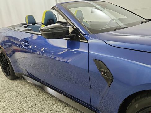 Used 2023 BMW M4 xDrive Competition AWD/4WD image 30