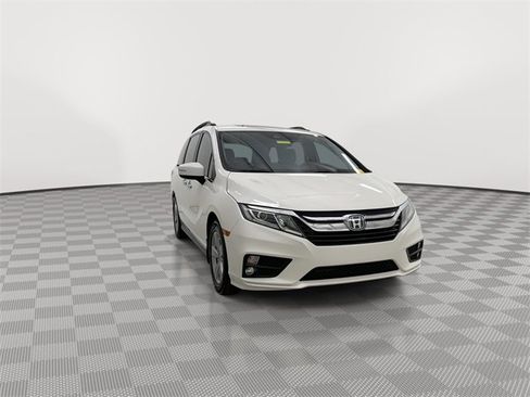 Used 2018 Honda Odyssey EX-L image 2