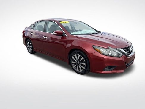 Used 2016 Nissan Altima 2.5 SL w/ 2.5 Technology w/LED Package image 7