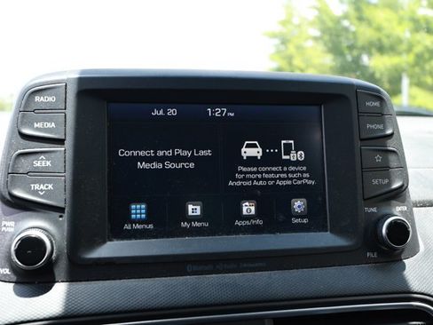 Used 2021 Hyundai Kona SEL w/ Cargo Package AWD/4WD image 8