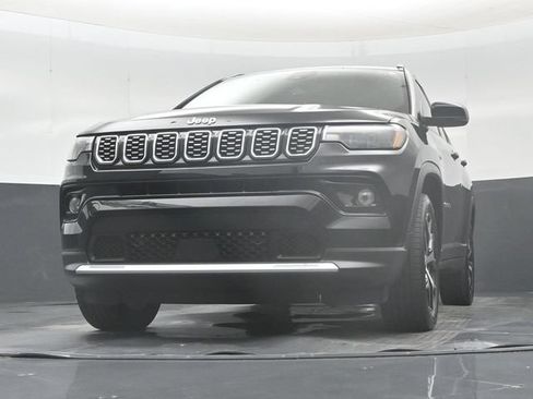 Used 2024 Jeep Compass Limited AWD/4WD image 51