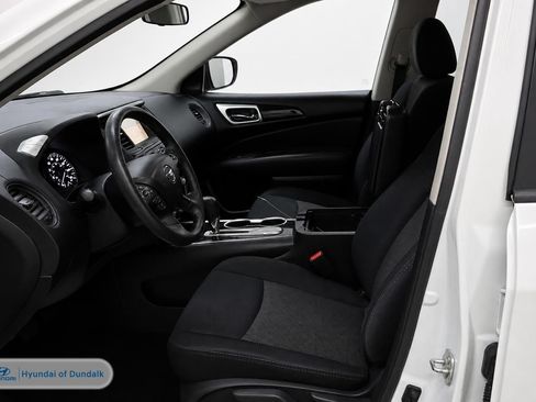 Used 2019 Nissan Pathfinder S FWD image 7