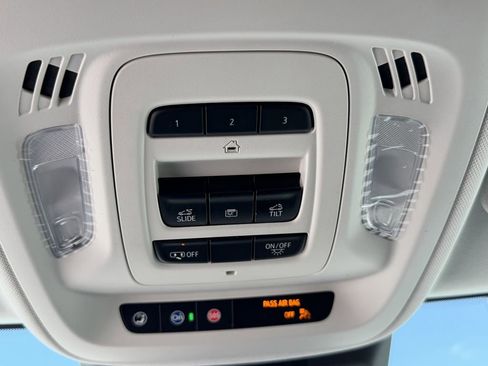 New 2026 Buick Envision Avenir AWD/4WD image 13