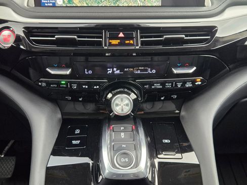 Certified 2026 Acura MDX SH-AWD image 19