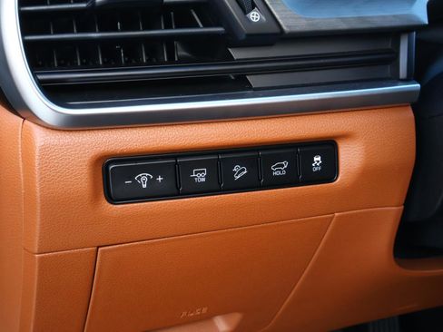 Used 2025 Kia Telluride EX X-Line image 24