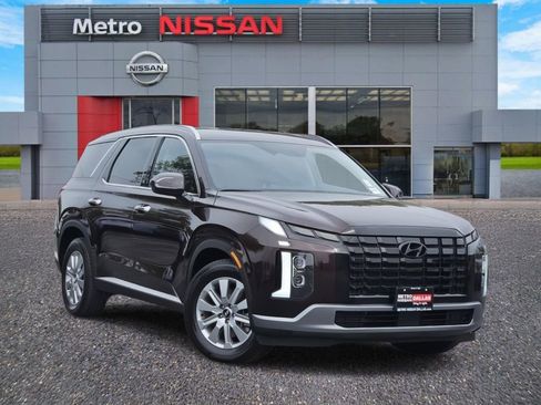 Used 2024 Hyundai Palisade SEL image 1