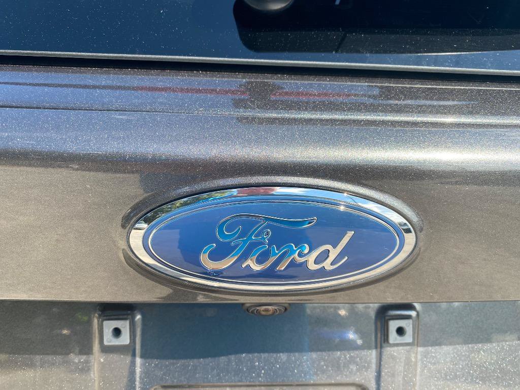 Used 2019 Ford Escape SE FWD image 37