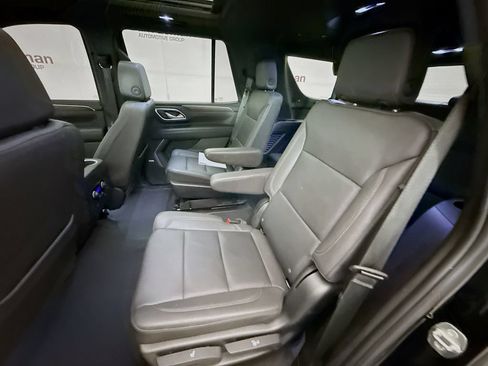 Used 2023 Chevrolet Tahoe Z71 w/ Z71 Off-Road Package AWD/4WD image 27