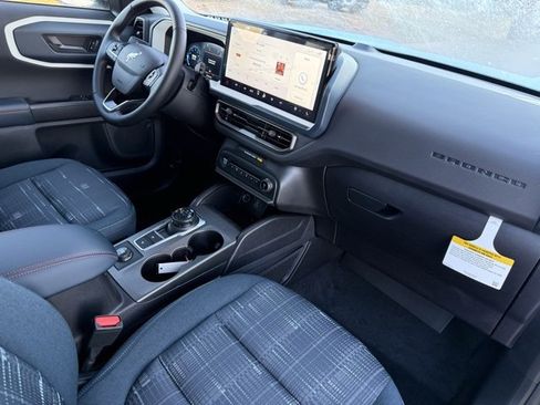 New 2025 Ford Bronco Sport Heritage w/ Convenience Package image 12
