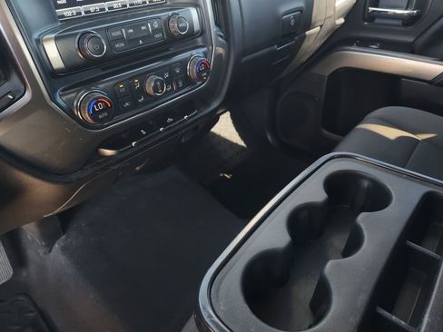 Used 2018 Chevrolet Silverado 1500 LT w/ All Star Edition image 26