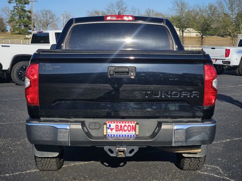 Used 2020 Toyota Tundra SR5 image 5