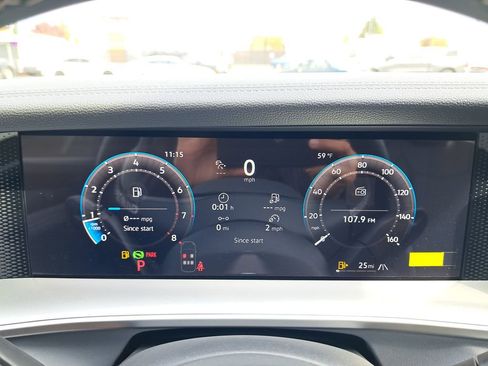New 2026 Volkswagen Tiguan SE AWD/4WD image 11