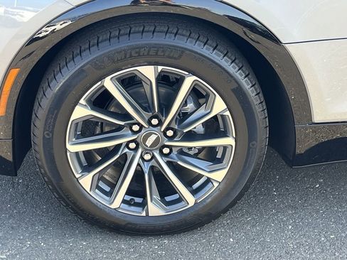 New 2025 Cadillac Lyriq Sport image 26