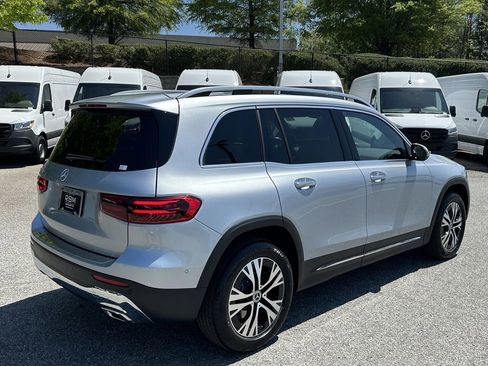 Certified 2025 Mercedes-Benz GLB 250 image 8