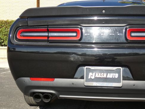 Used 2021 Dodge Challenger R/T Scat Pack image 11