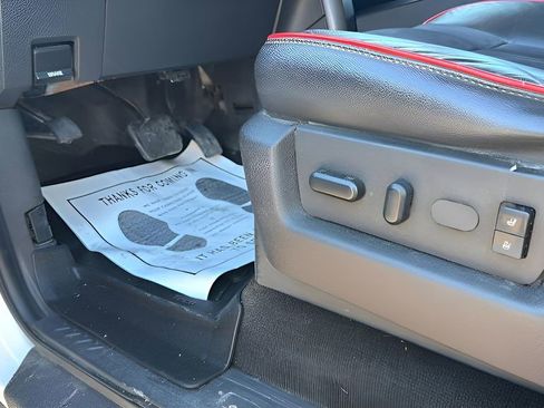 Used 2014 Ford F150 FX4 w/ Equipment Group 402A Luxury AWD/4WD image 22