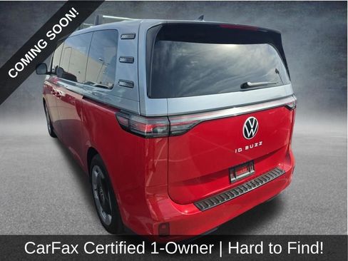Used 2025 Volkswagen ID. Buzz Pro S Plus image 2