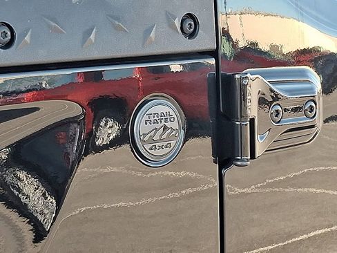 Used 2022 Jeep Wrangler Sport image 29