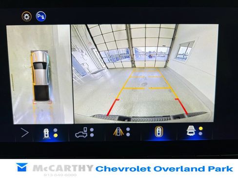 Used 2025 Chevrolet Colorado Z71 w/ Midnight Edition AWD/4WD image 23