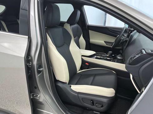 Used 2024 Lexus NX 350h AWD image 44