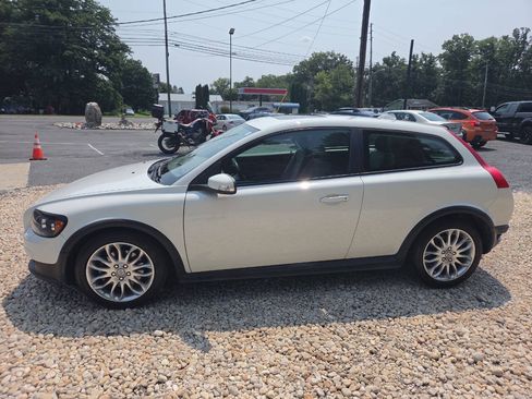 Used 2009 Volvo C30 T5 FWD image 4