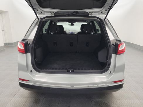 Used 2020 Chevrolet Equinox LT image 29