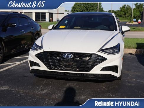 Used 2022 Hyundai Sonata Limited FWD image 9