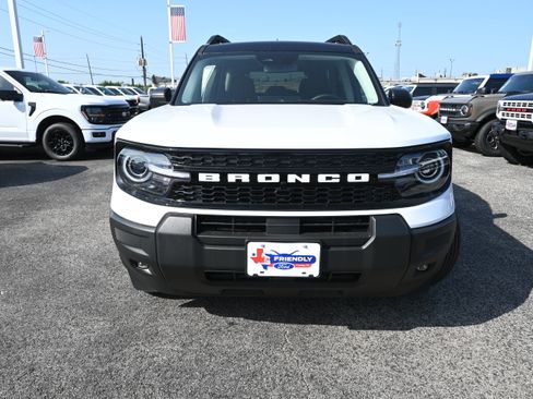 New 2026 Ford Bronco Sport Outer Banks AWD/4WD image 9