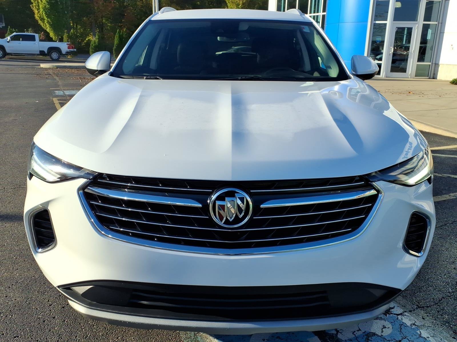 Used 2023 Buick Envision Essence AWD/4WD image 2