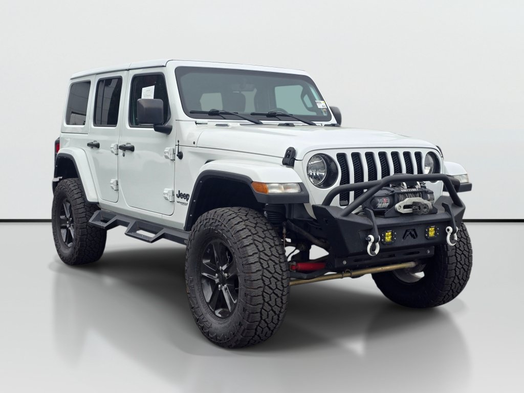 Used 2022 Jeep Wrangler Unlimited Sahara AWD/4WD image 8
