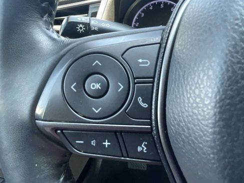 Used 2022 Toyota Camry SE FWD image 15