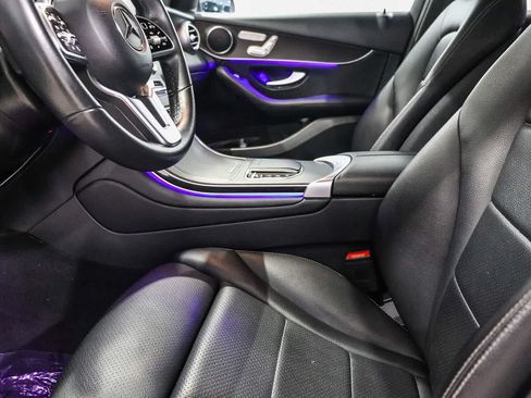 Certified 2022 Mercedes-Benz GLC 300 image 17