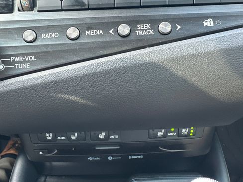 Used 2020 Lexus ES 350 w/ Premium Package FWD image 14