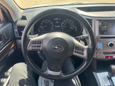 Used 2014 Subaru Outback 3.6R Limited image 19