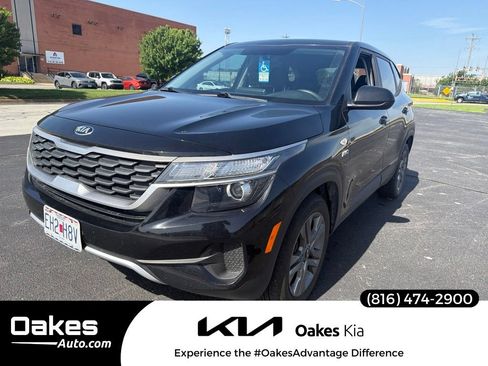 Used 2021 Kia Seltos LX AWD/4WD image 1