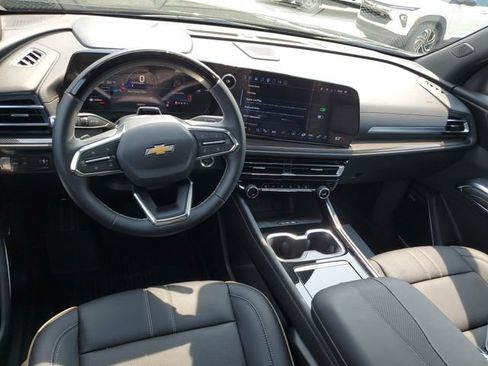 New 2026 Chevrolet Traverse High Country w/ LPO, Floor Liner Package FWD image 10