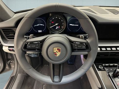Used 2024 Porsche 911 Carrera image 19