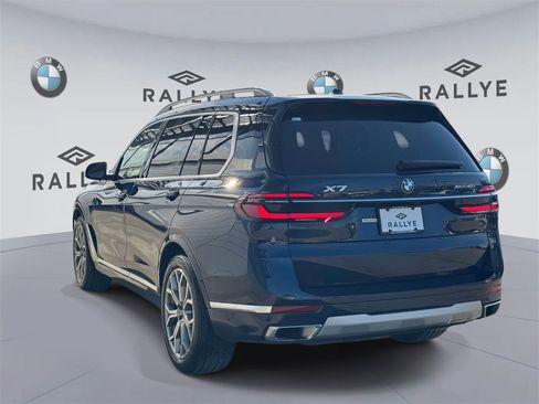 Certified 2026 BMW X7 xDrive40i w/ Executive Package image 6