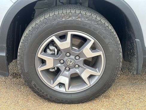 Used 2023 Honda Passport TrailSport image 27