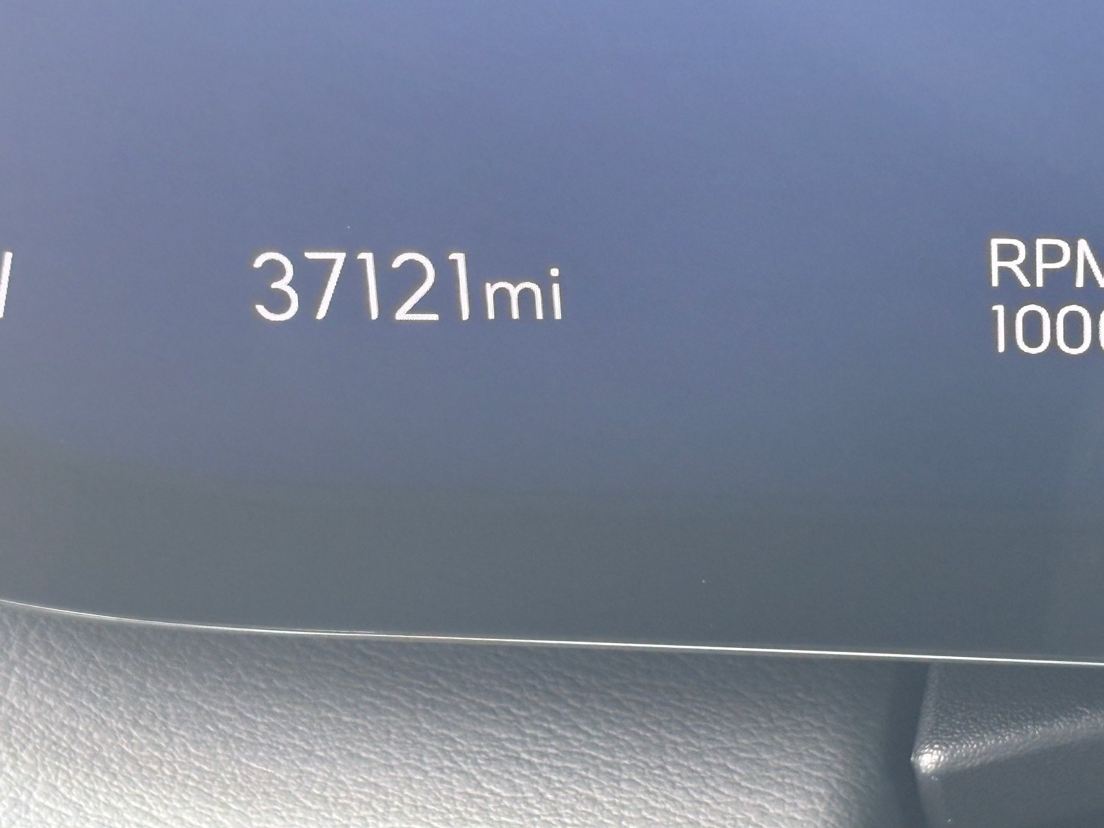 Used 2025 Buick Enclave Avenir w/ Super Cruise Package FWD image 28