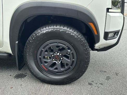 Certified 2025 Nissan Frontier PRO-4X AWD/4WD image 14