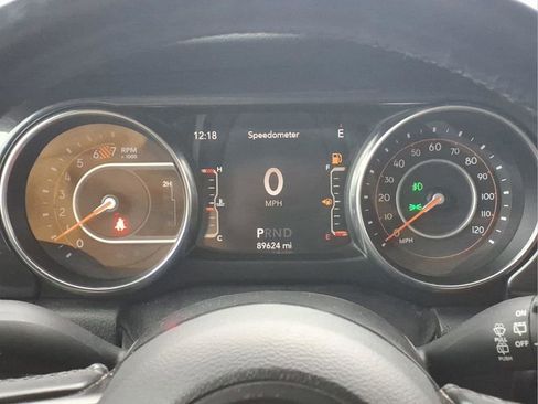 Used 2020 Jeep Wrangler Unlimited Sport image 12