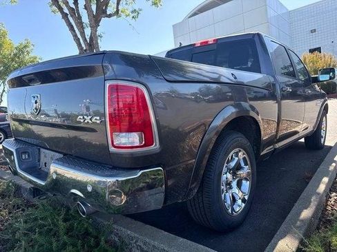 Used 2016 RAM 1500 Laramie w/ Convenience Group AWD/4WD image 2