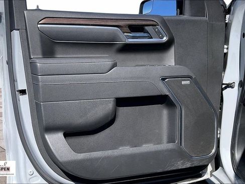 Used 2025 Chevrolet Silverado 1500 RST image 23