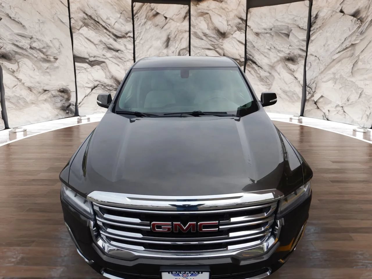 Used 2020 GMC Acadia SLE AWD/4WD image 3